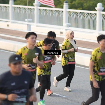 Runner Photo 6828581