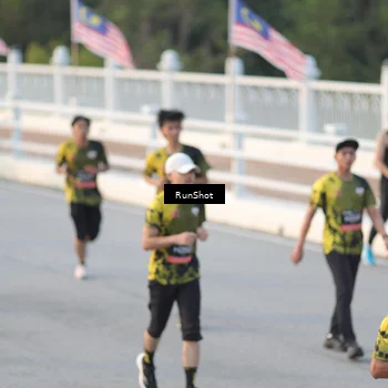 Runner Photo 6828586