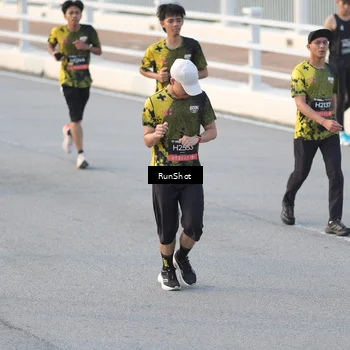 Runner Photo 6828610