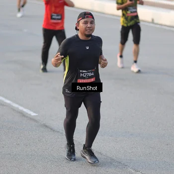 Runner Photo 6828632