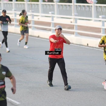 Runner Photo 6828655