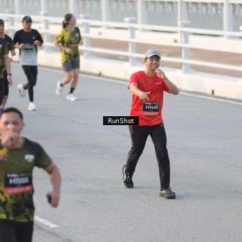 Runner Photo 6828658