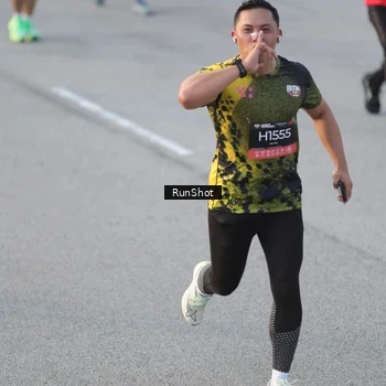 Runner Photo 6828677