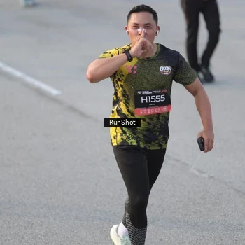 Runner Photo 6828678