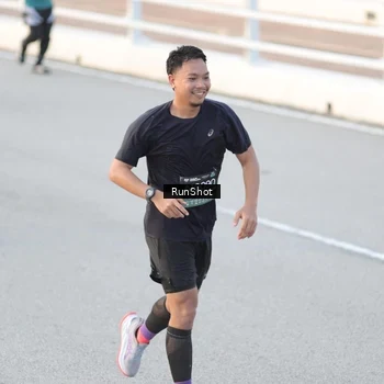 Runner Photo 6828684