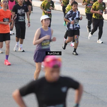 Runner Photo 6828740