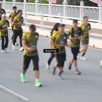 Runner Photo 6828742