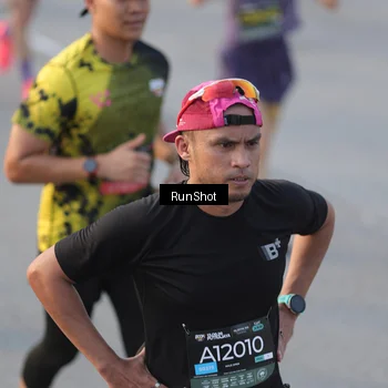 Runner Photo 6828770