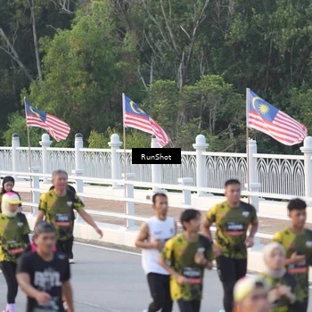 Runner Photo 6828787