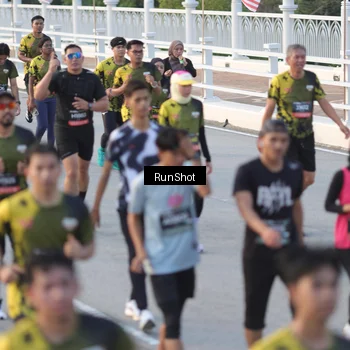 Runner Photo 6828821