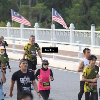 Runner Photo 6828822