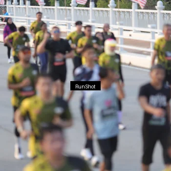 Runner Photo 6828823