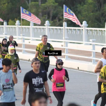 Runner Photo 6828824