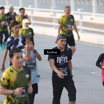 Runner Photo 6828838
