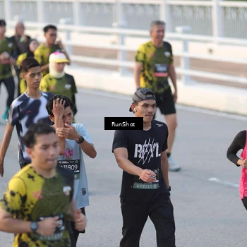 Runner Photo 6828843