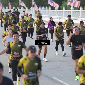 Runner Photo 6828848