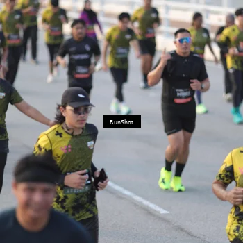 Runner Photo 6828849