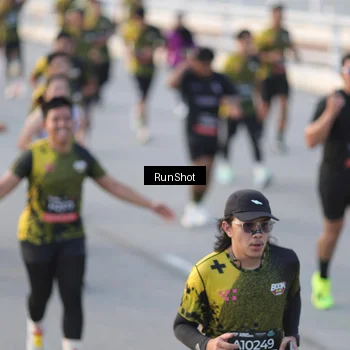 Runner Photo 6828858