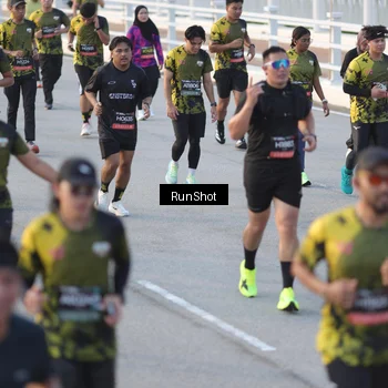 Runner Photo 6828865