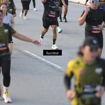 Runner Photo 6828869
