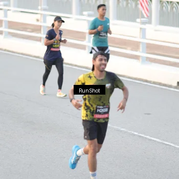 Runner Photo 6828870