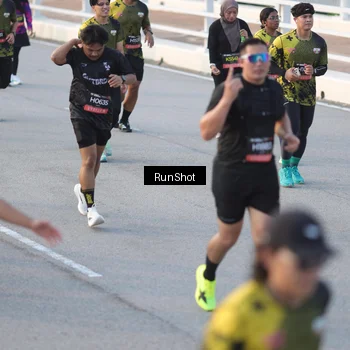 Runner Photo 6828875