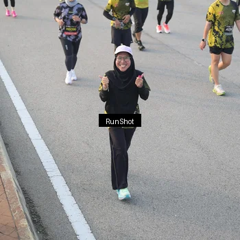 Runner Photo 6828883