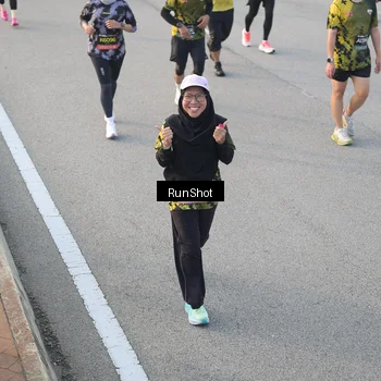 Runner Photo 6828885