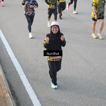 Runner Photo 6828887