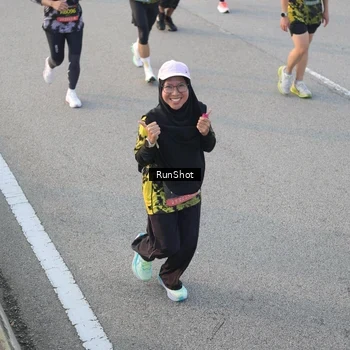 Runner Photo 6828896