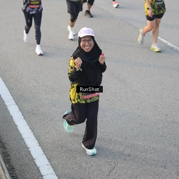 Runner Photo 6828899