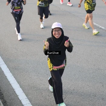 Runner Photo 6828906