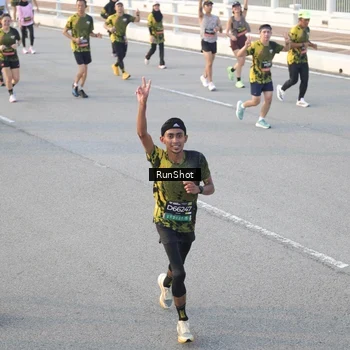 Runner Photo 6828925