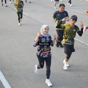 Runner Photo 6828926