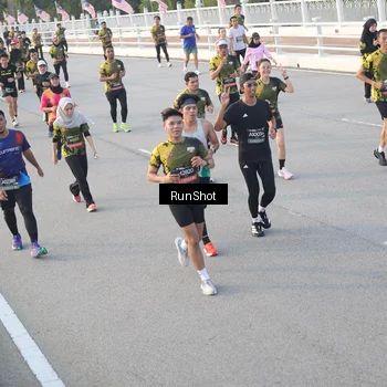 Runner Photo 6828945