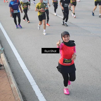 Runner Photo 6828955