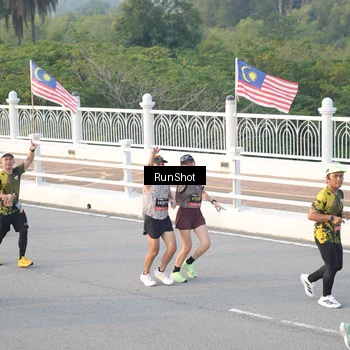 Runner Photo 6828961