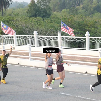 Runner Photo 6828967