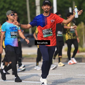 Runner Photo 6828973