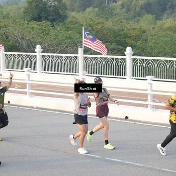 Runner Photo 6828977