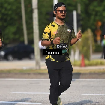 Runner Photo 6829007