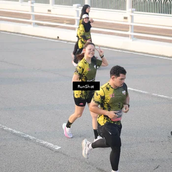 Runner Photo 6829024