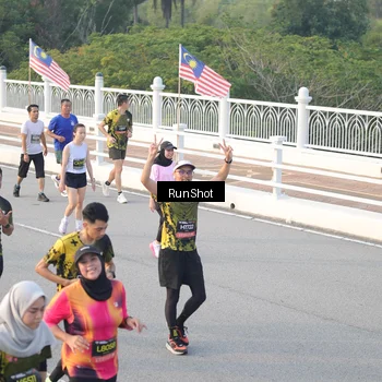 Runner Photo 6829045