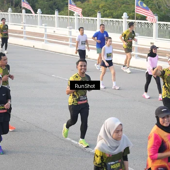 Runner Photo 6829065