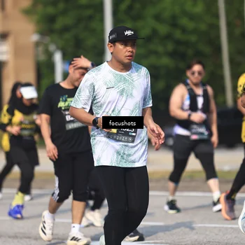 Runner Photo 6829074