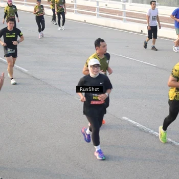 Runner Photo 6829087