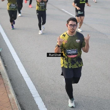 Runner Photo 6829093