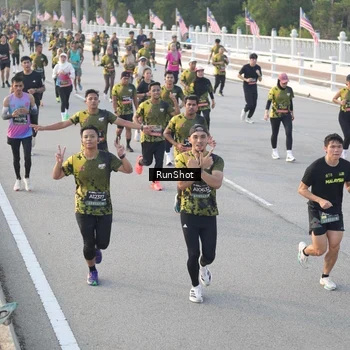 Runner Photo 6829097