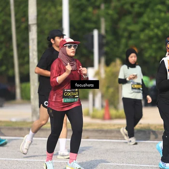 Runner Photo 6829098
