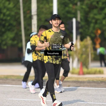 Runner Photo 6829129